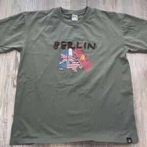 Berlin Tshirt Green Vintage German Wall Cotton Tee Mens XL